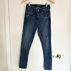 Zara Mid Rise Skinny Jeans